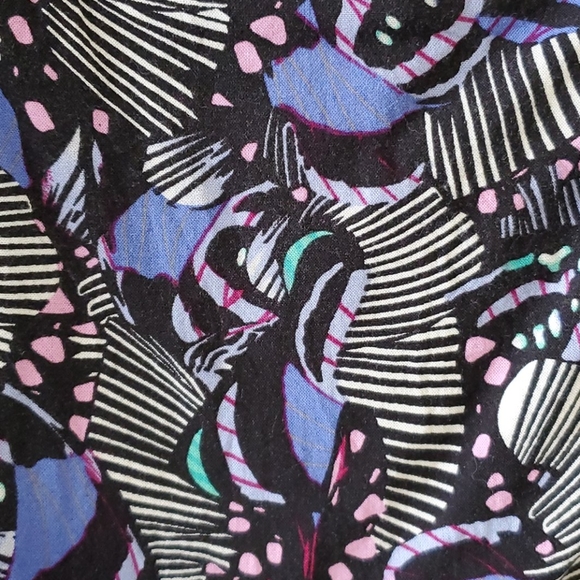 Mini dress - Picture 2 of 3